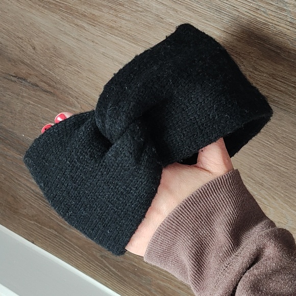 Cold weather headband - Picture 2 of 2